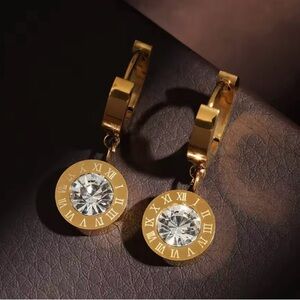 Luxurious Gold Roman Numeral Earrings Stainless Steel Alphabet Zirconia